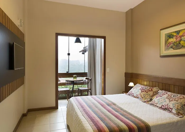 Pousada Dos Pinhos Pedra Azul 